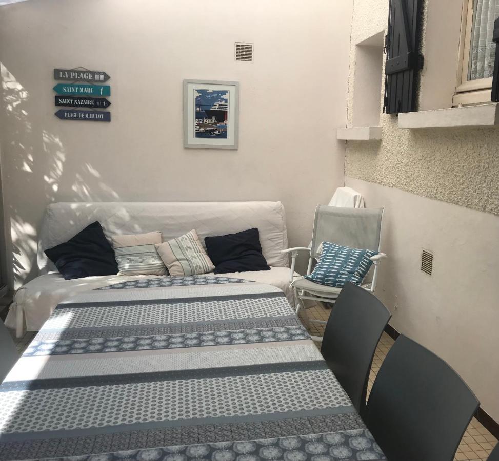 Maison De Vacances Arzael A 200M De La Plage Celebre De Mr Hulot แซงต์-นาแซร์ ภายนอก รูปภาพ